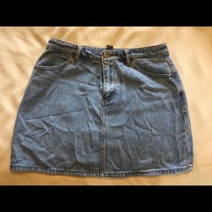 Light wash denim skirt